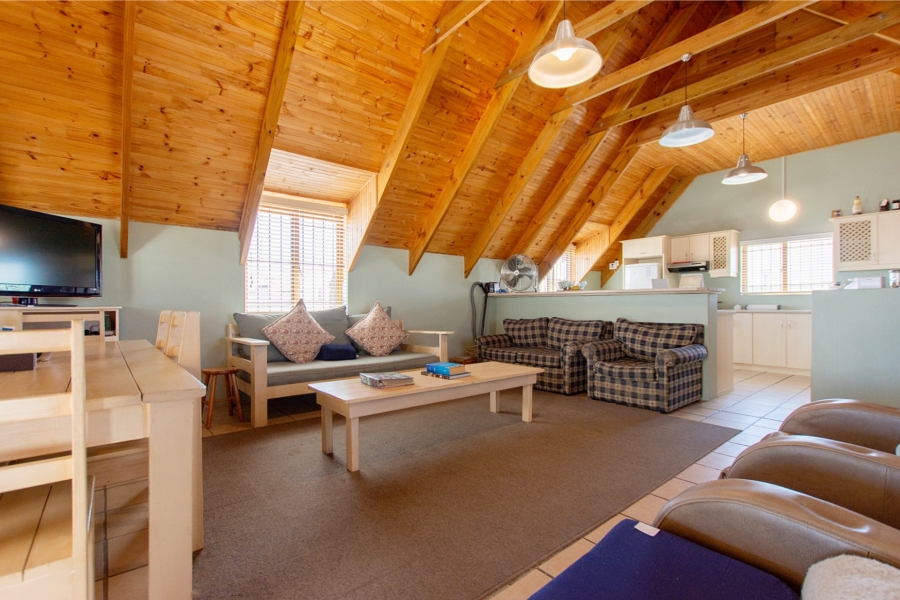 6 Bedroom Property for Sale in Jacobsbaai Western Cape